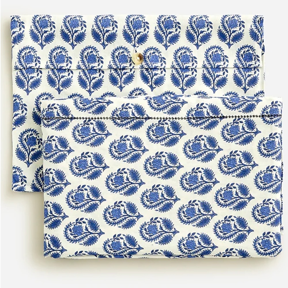NWT J. Crew Limited Edition Linen Tablecloth - Picture 3 of 6